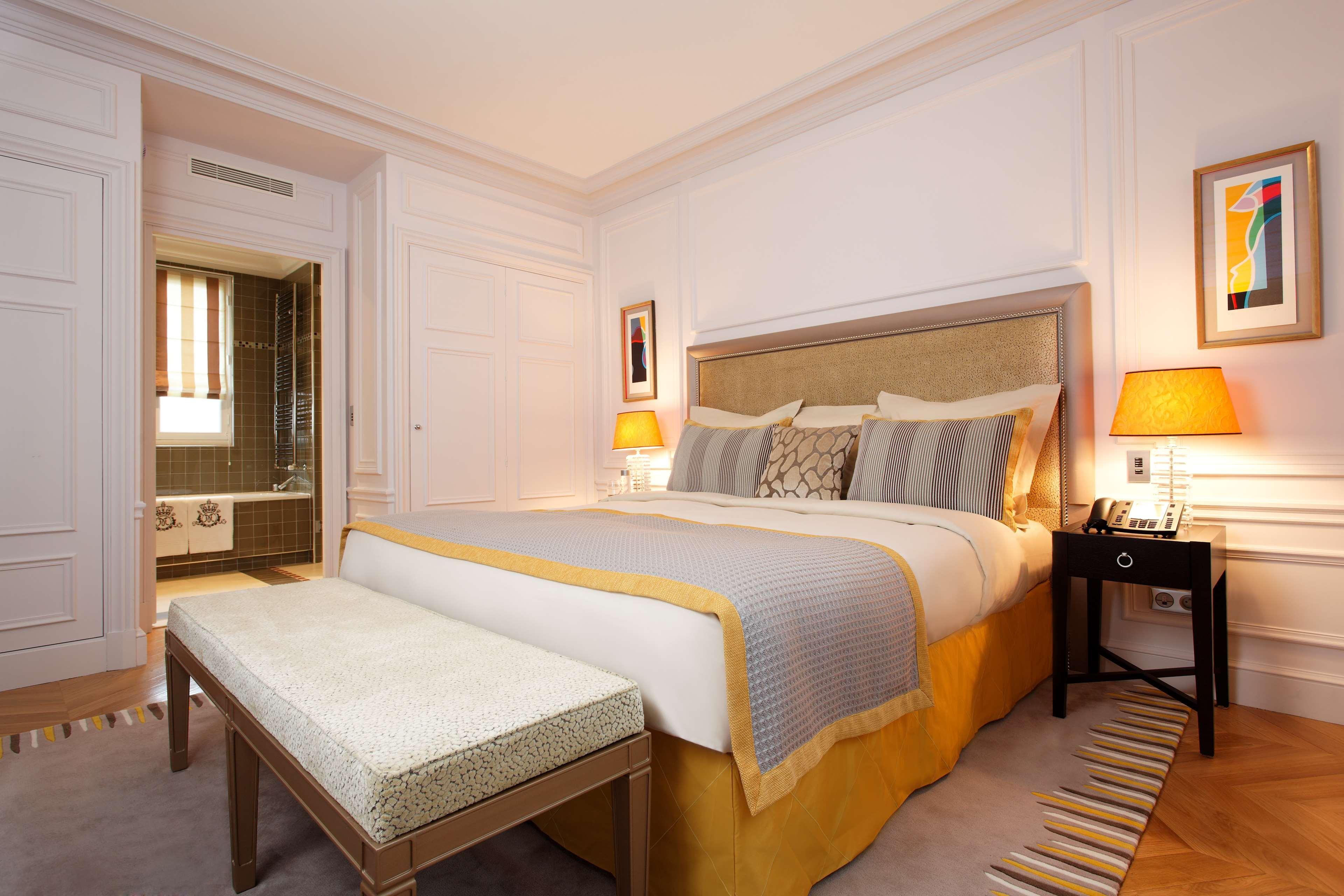Majestic Hotel Spa - Champs Elysees Paříž Exteriér fotografie
